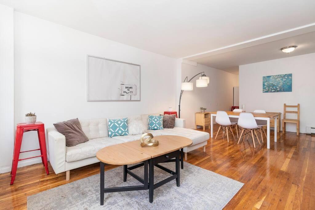 2Bed Bliss By Central Park North Nueva York Exterior foto