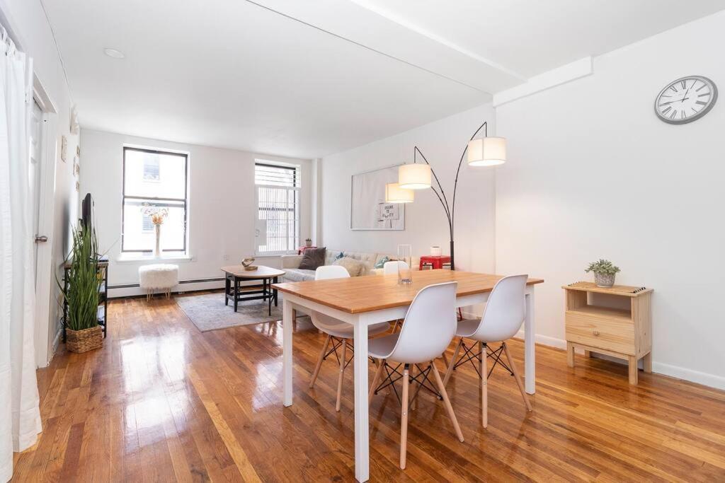 2Bed Bliss By Central Park North Nueva York Exterior foto