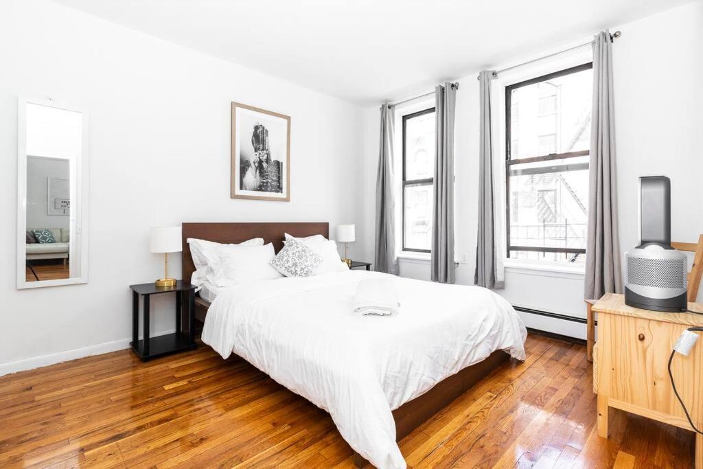 2Bed Bliss By Central Park North Nueva York Exterior foto