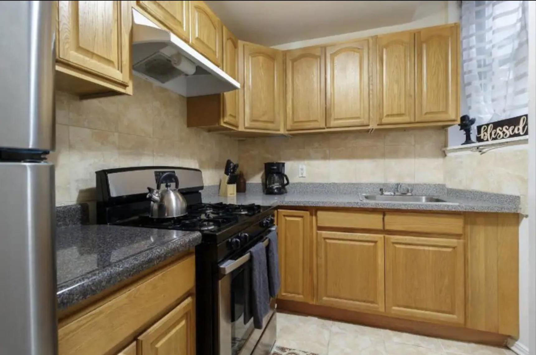 2Bed Bliss By Central Park North Nueva York Exterior foto